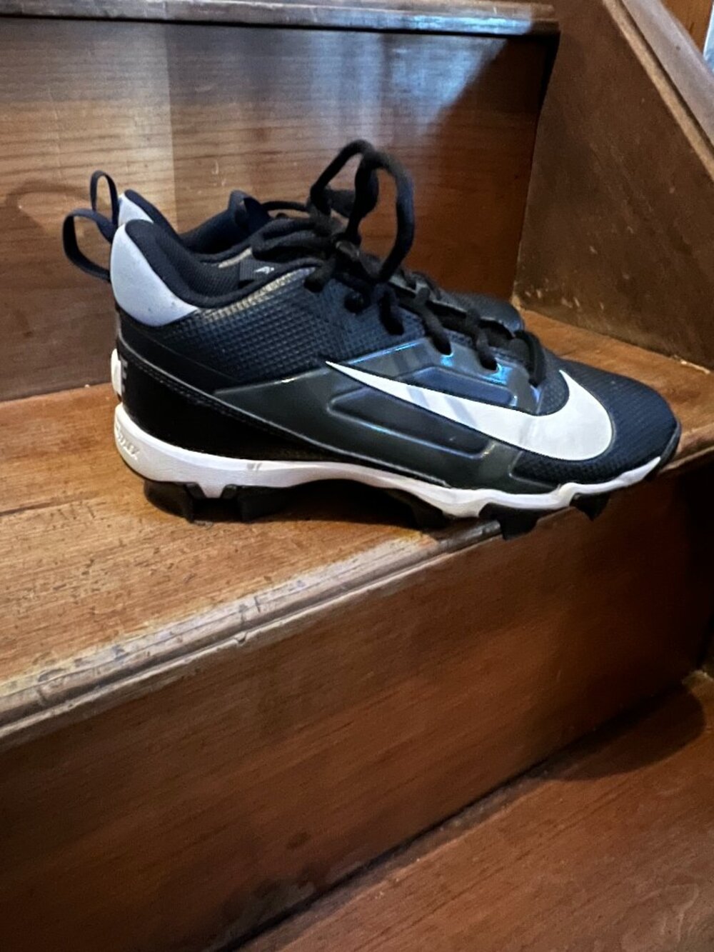 Nike Youth Alpha Menace 4 Shark FQ4012-001   Football Fastflex